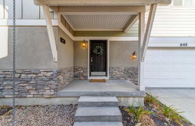 845 Cannara Way photos photos