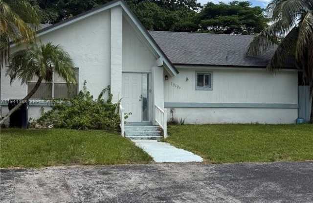 13628 SW 287th Ln photos photos