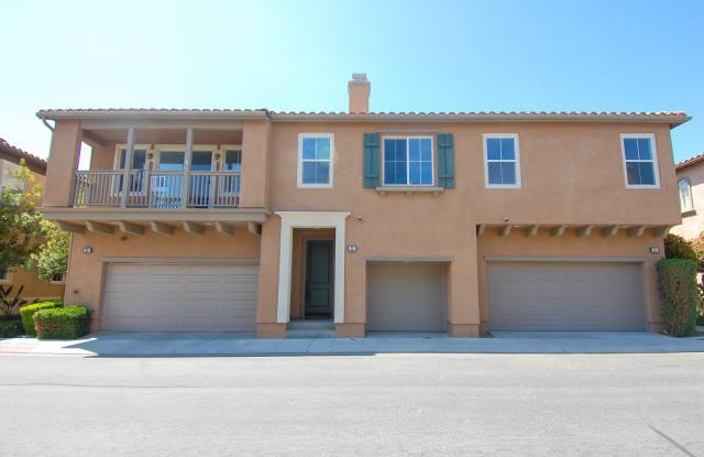 Bright and Spacious Two Bedroom/Two Bath Condo in Talega!! Call Steve Conrad- 949-542-8347 - 23 Via Villena, San Clemente, CA 92673