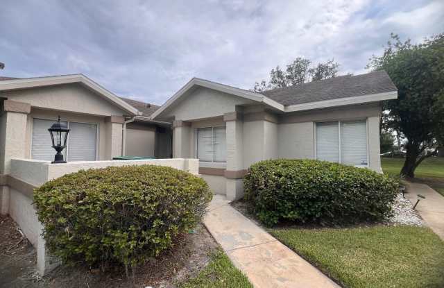 535 AZINGER Circle Gallery 3