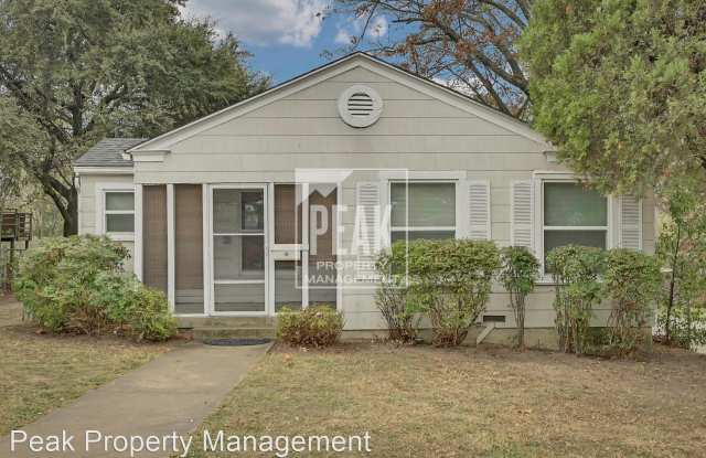 4437 Donnelly Ave - 4437 Donnelly Avenue, Fort Worth, TX 76107