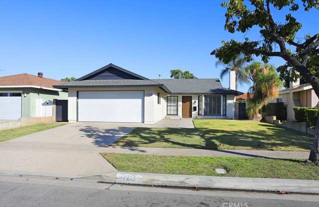 17218 PARKVALLE Avenue - 17218 Parkvalle Avenue, Cerritos, CA 90703 17218 PARKVALLE Avenue - 17218 Parkvalle Avenue, Cerritos, CA 90703