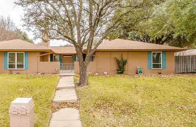 5011 Ledgestone Drive Gallery 3