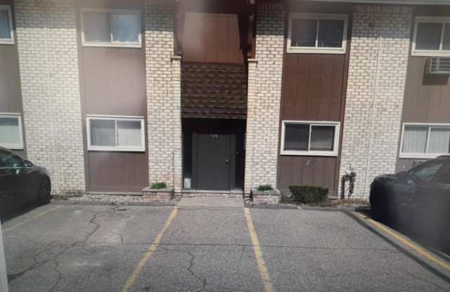 7535 Woodview Street - 7535 Woodview Street, Westland, MI 48185