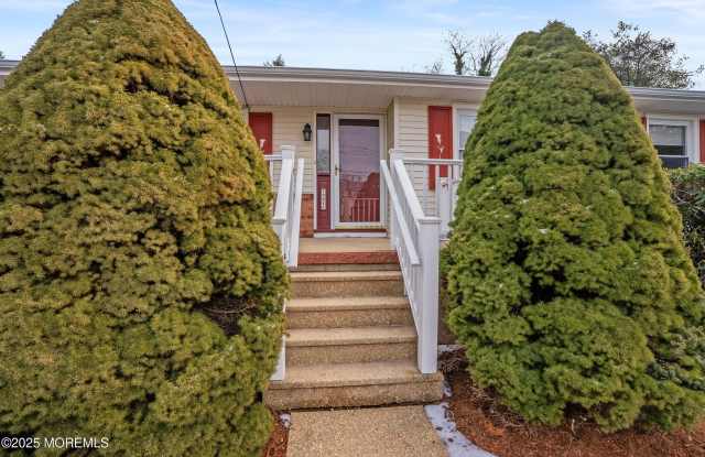 221 Belmar Avenue Gallery 3