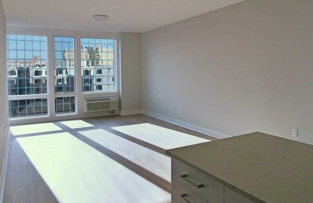 2150 North Central Road - 2150 Central Road, Fort Lee, NJ 07024