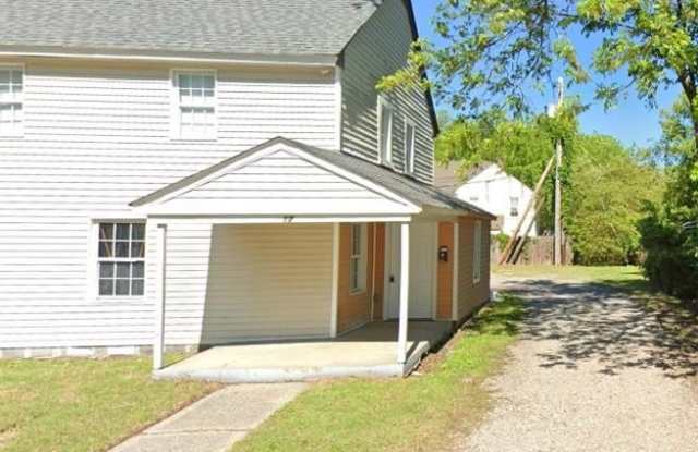 17 Farragut Street - 17 Farragut Street, Portsmouth, VA 23702