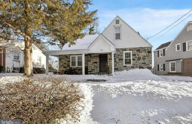 703 N PROVIDENCE Road photos photos 703 N PROVIDENCE Road photos photos