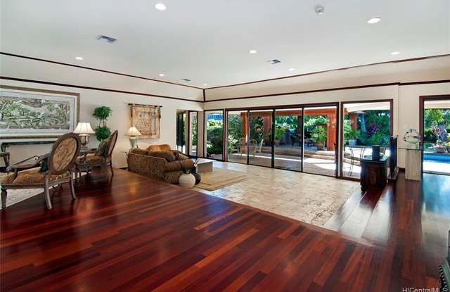 1142 Waikui Place Gallery 2