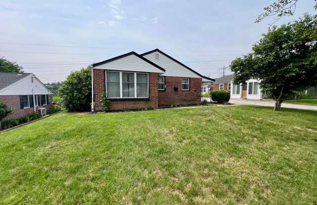 Stunning Single Family Home in King of Prussia! Available NOW! photos photos
