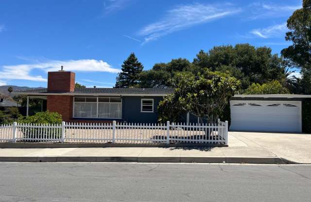 3 Bed, 2 Bathroom home with large enclosed backyard in SLO! photos photos