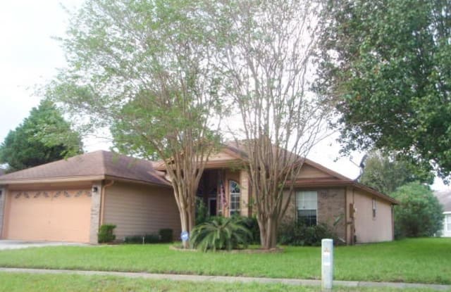 1925 Burgess Hill Cir E - 1925 Burgess Hill Drive, Jacksonville, FL 32246
