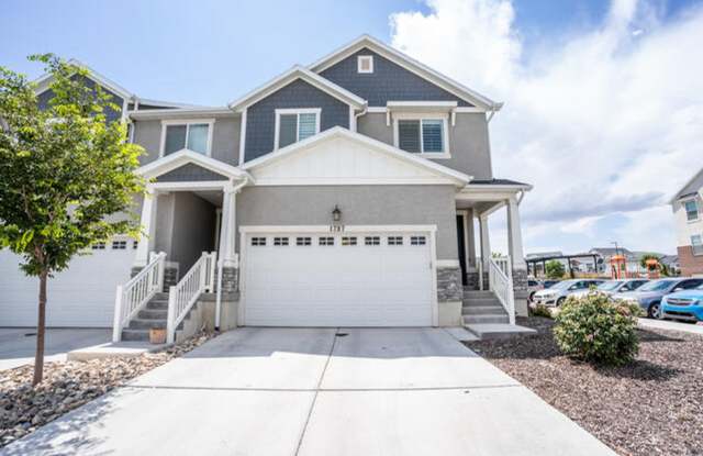Upgraded Pet Friendly Lehi townhome photos photos