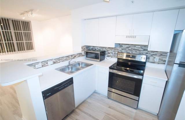 12130 Saint Andrews Pl photos photos