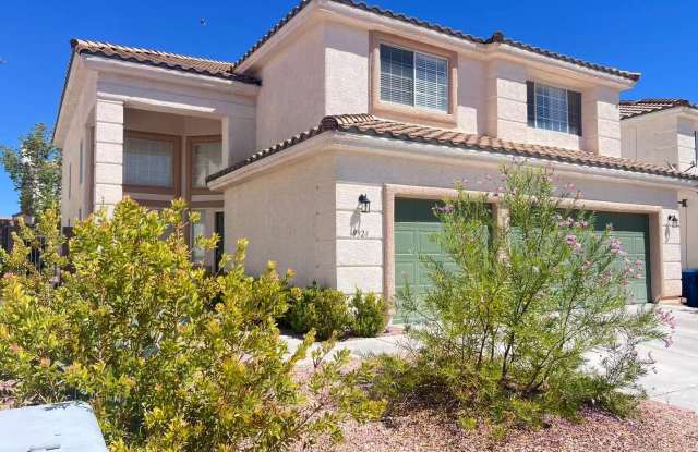 Beautifully 4-Bedroom Home with 3-Car Garage in Southwest Las Vegas Gallery 3