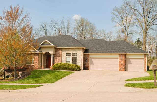 3 Bedroom House in Mill Creek Manor photos photos