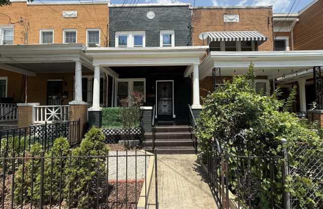 1442 W Street Southeast photos photos
