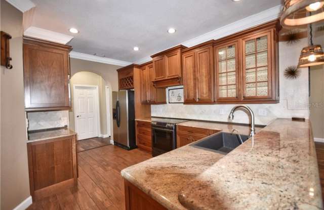 15608 EASTBOURN DRIVE Gallery 4
