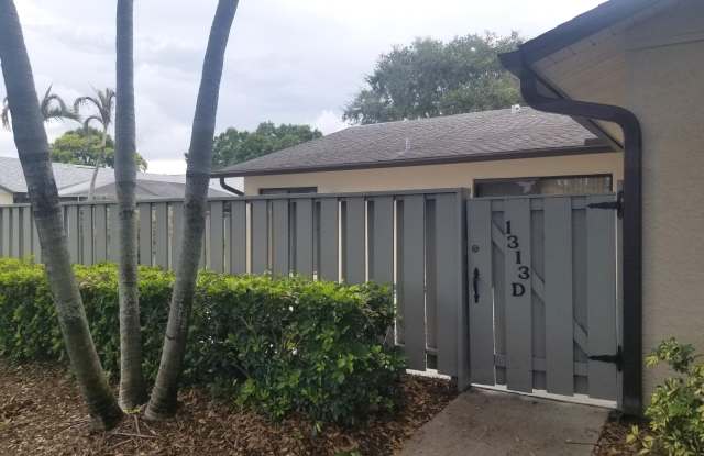 1313 PEPPERTREE Trail Gallery 1
