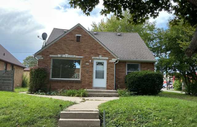 3 Bedroom 3 bathroom Single Family Home Gallery 4