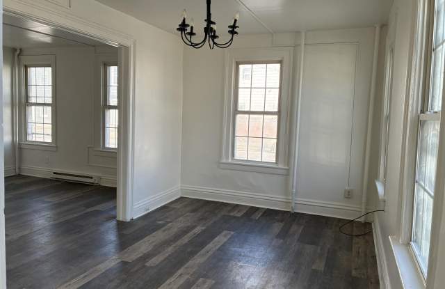 163 Paine Street Gallery 2