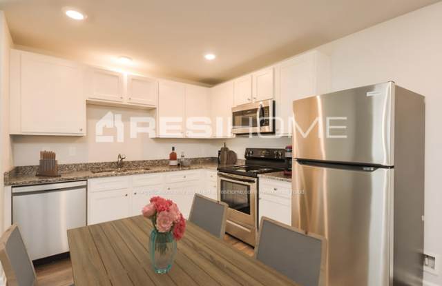 159 Wellbrook Court Northeast Gallery 2