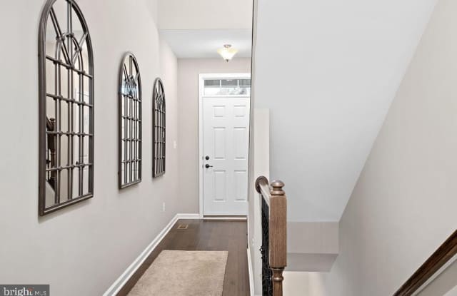 18040 RED MULBERRY ROAD - 18040 Red Mulberry Road, Cherry Hill, VA 22026