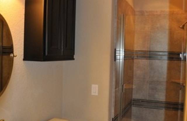 9631 TORRINGTON Gallery 3