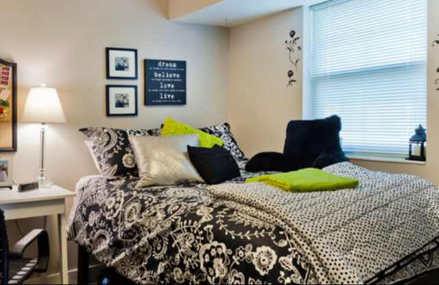 Grand & Finn Apartments - Student Housing Gallery 4