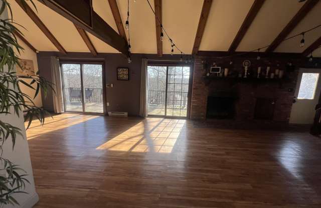 2256 Apley Court Gallery 4
