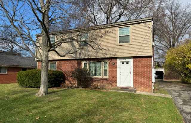 424 Old Shay Lane - 2 photos photos