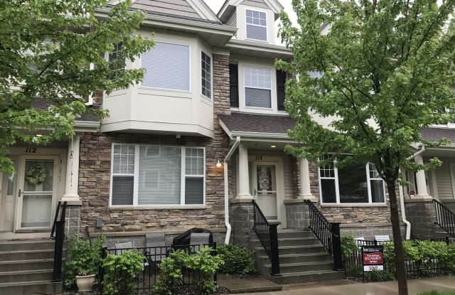 11345 Stratton Avenue - 11345 Stratton Ave, Eden Prairie, MN 55344