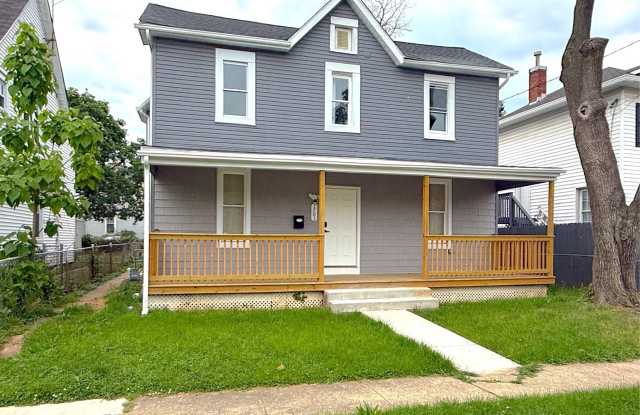 3703 6TH Street Gallery 1