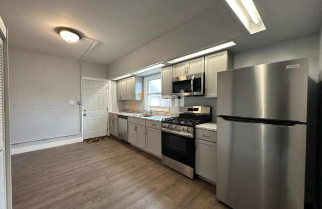 416 East 9th Street photos photos