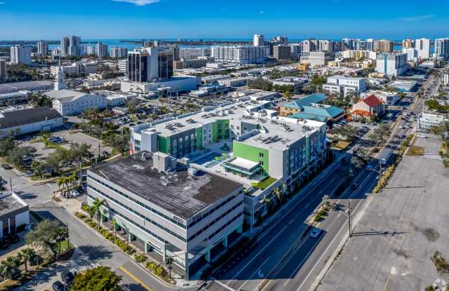 Bold Lofts & Cowork Sarasota Gallery 3