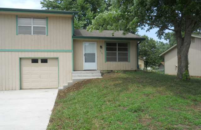 1908 Heatherwood Drive Gallery 1