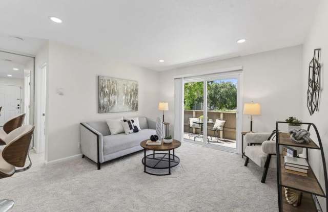 37264 Spruce Ter Gallery 2