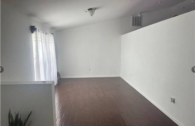 2115 NW 19th Avenue Gallery 4