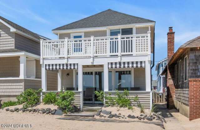 157 Beach Front photos photos