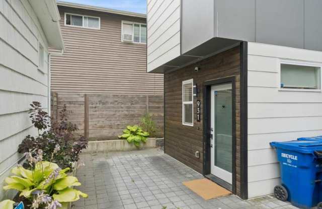 931 NW 52nd St. photos photos