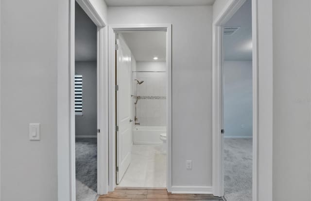4622 DOVER BLUFF Court Gallery 3