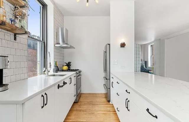 714 Broadway Apt 10 Gallery 4