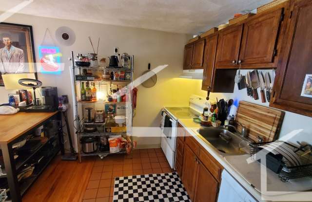 Charming 2 Bedroom-No Broker Fee photos photos