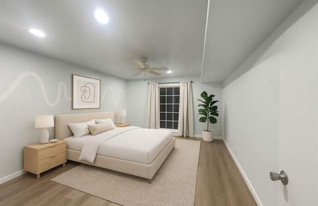 5311 Fleetwood Oaks Avenue Gallery 3