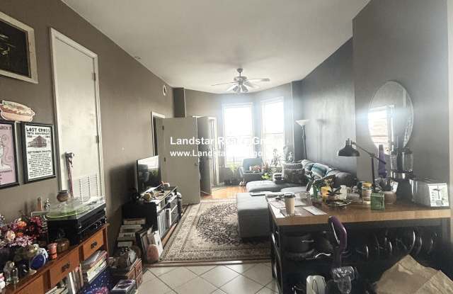 2603 W Chicago Ave photos photos