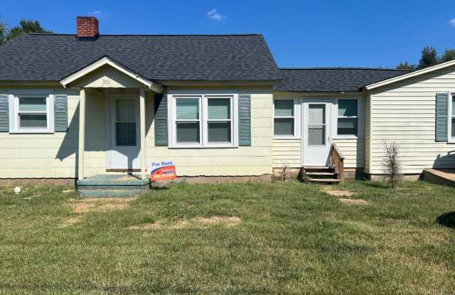 Simple house in great location Gallery 1