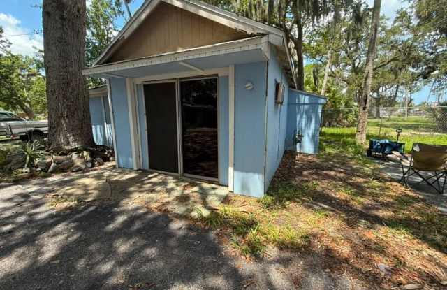 622 N Beach St photos photos