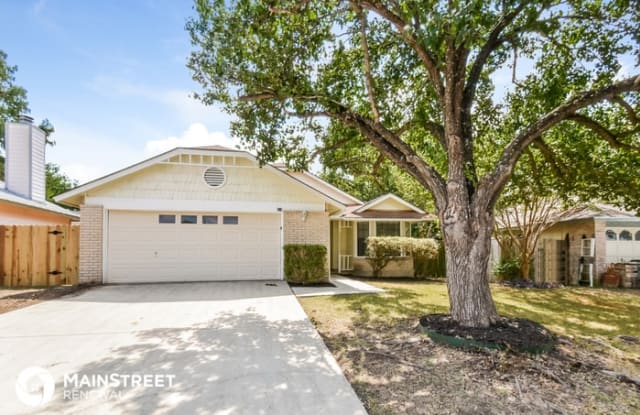 819 Fern Meadow Drive - 819 Fern Meadow Drive, Universal City, TX 78148