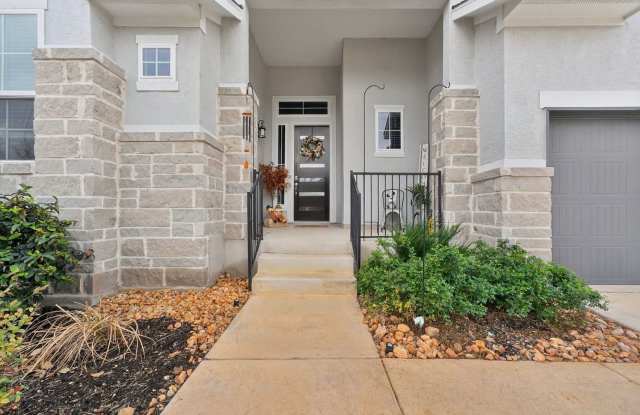 Stunning Single-Story 4BR/3BA Home with 3-Car Garage | Medina Valley ISD Gallery 3