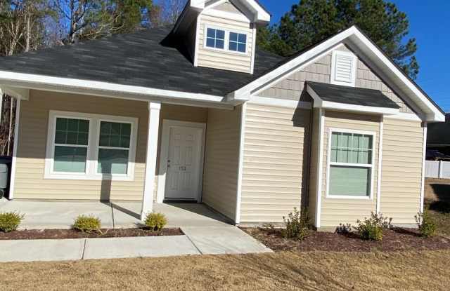 One level 3 bedroom 2 bath home photos photos